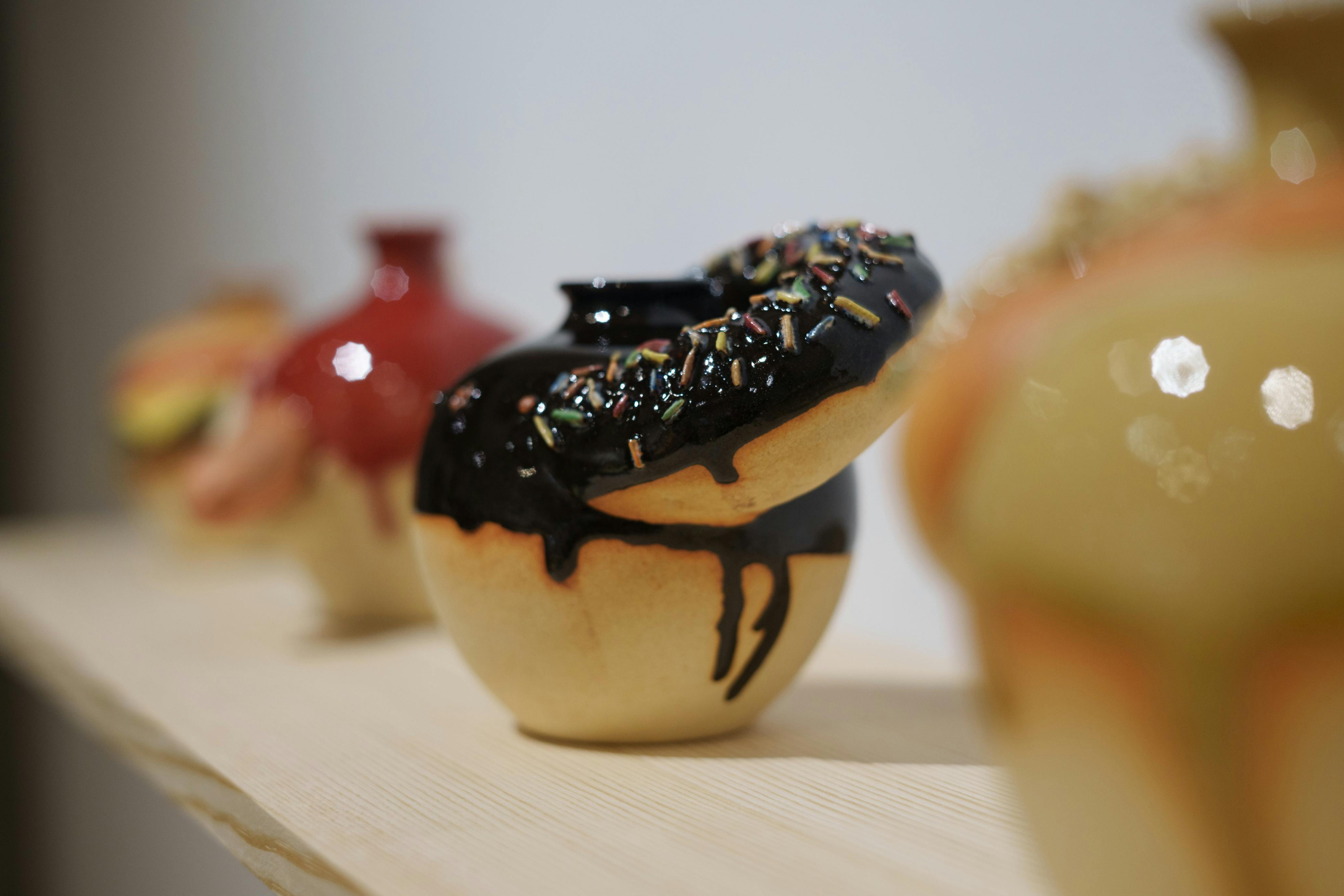 ドーナッツ/黒天目壷