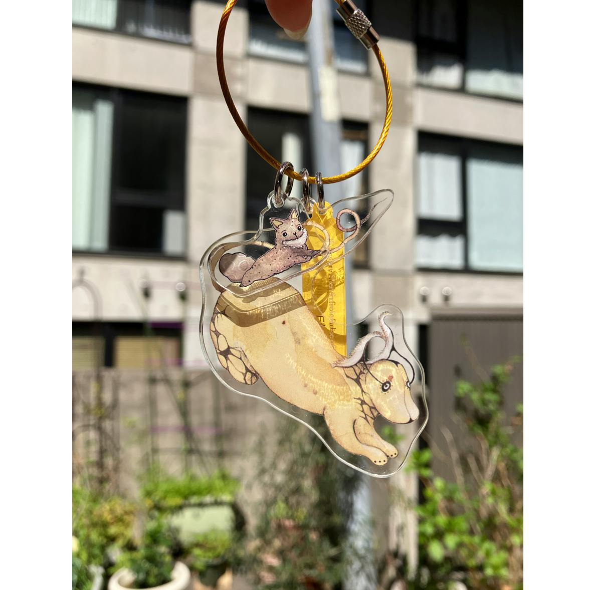 「かいじゅうたちの楽園」アクリルキーホルダー／エレキング