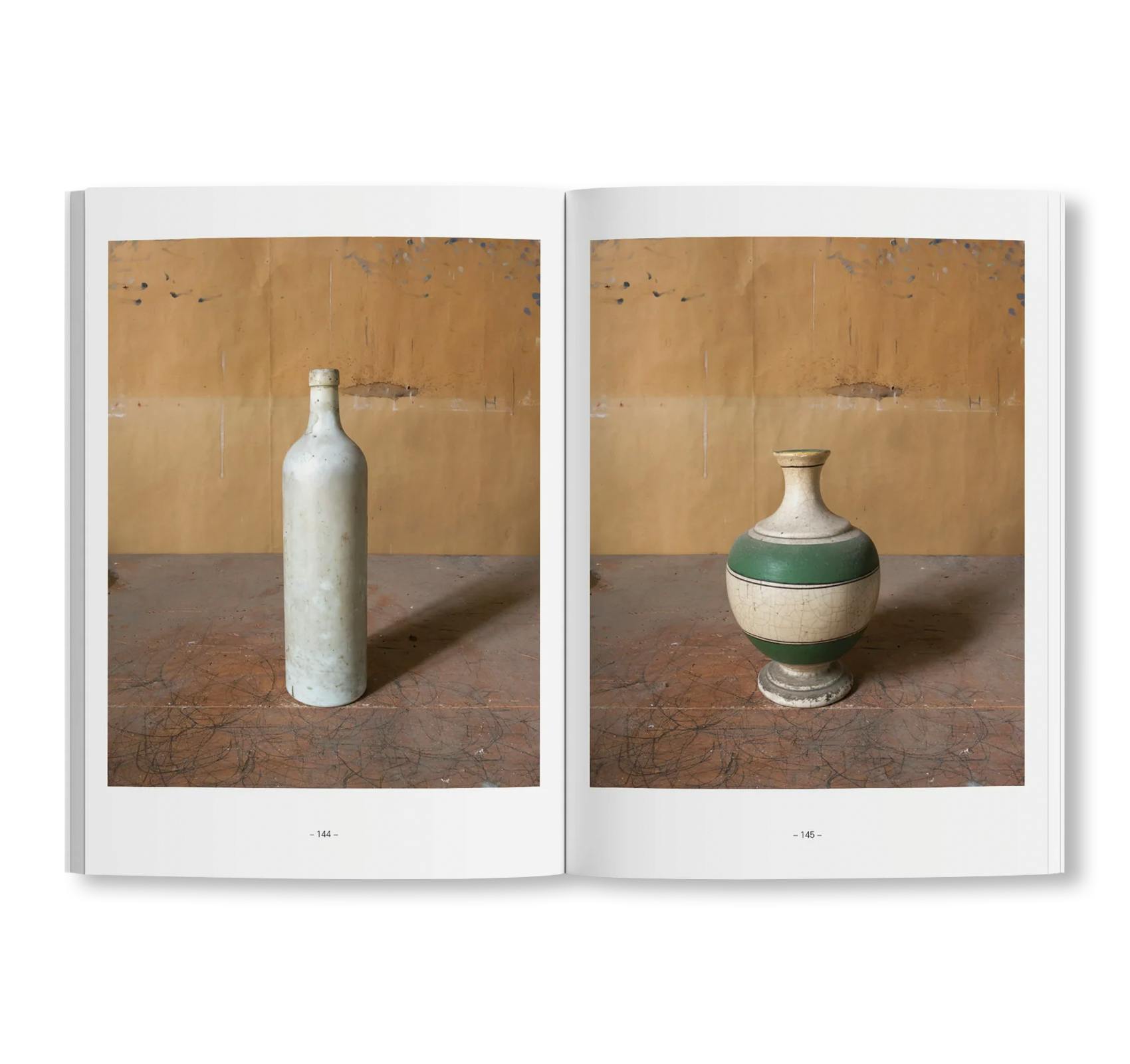 [予約受付中] MORANDI'S OBJECTS. THE COMPLETE ARCHIVE OF CASA MORANDI