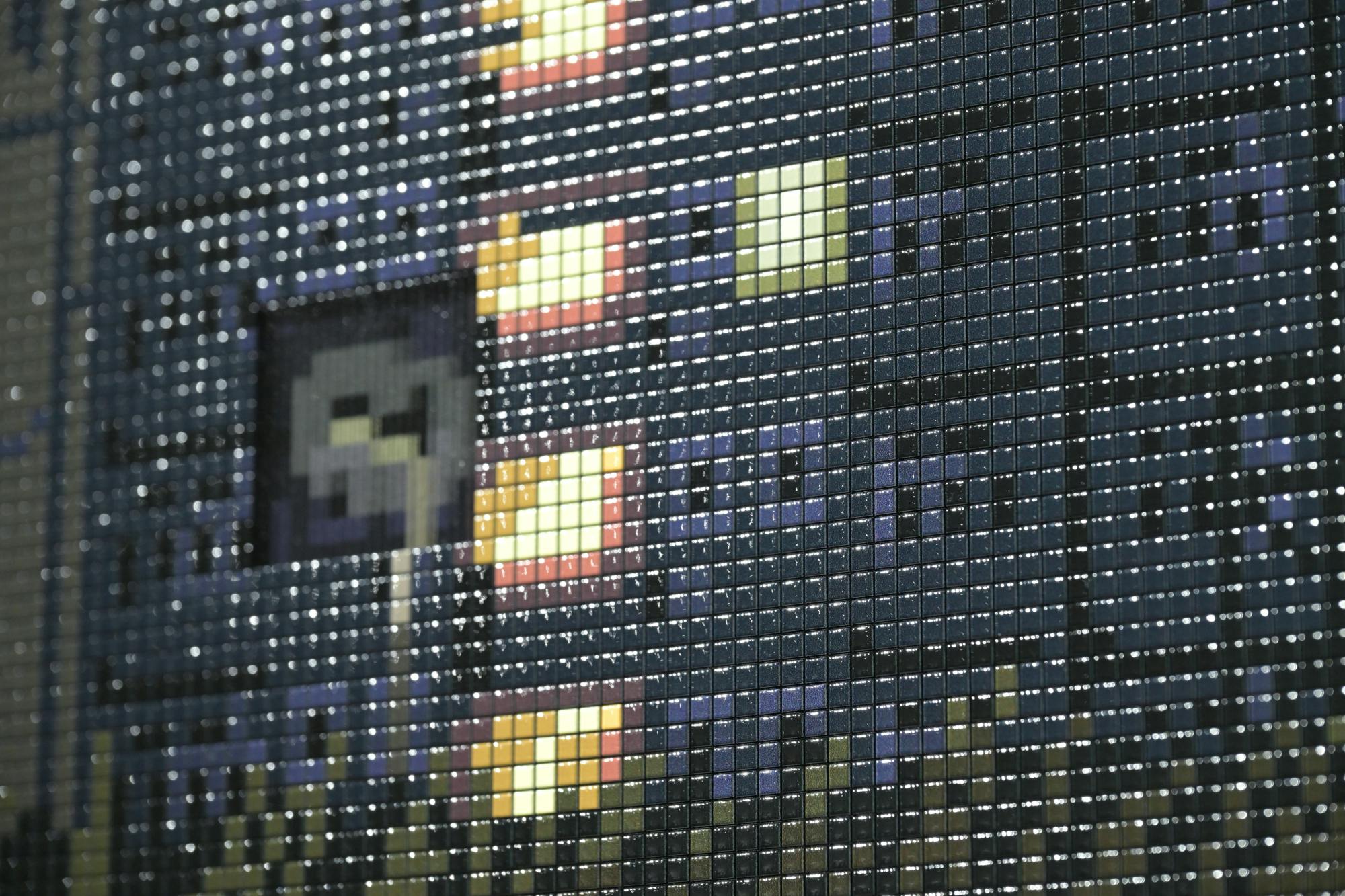 三日月の公団  320×180, 16×9
