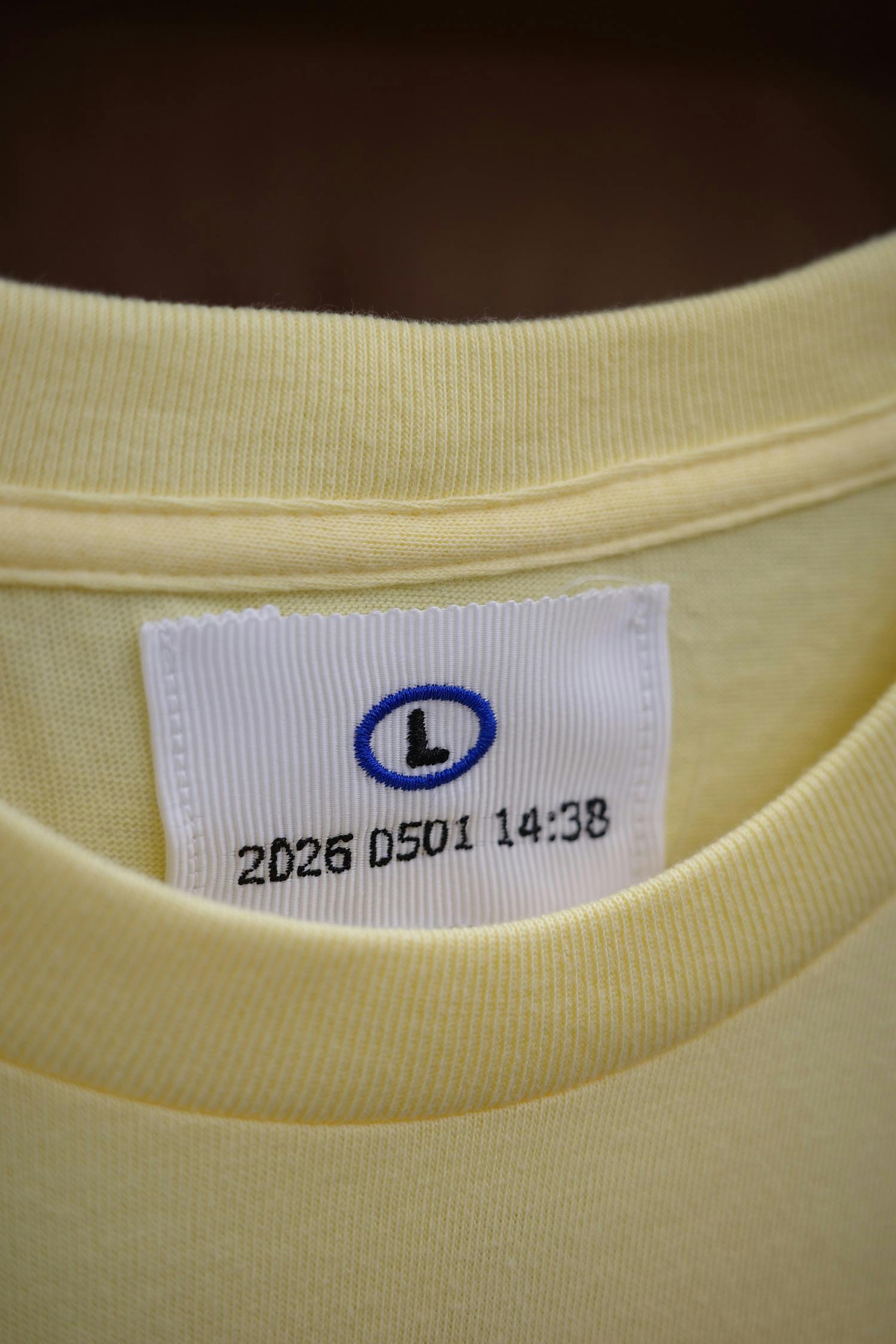 size-L EMBROIDERY Tee - mini　yellow