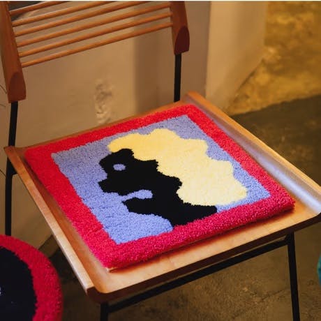 TOMOE MIYAZAKI ChairRug (椅子敷き)