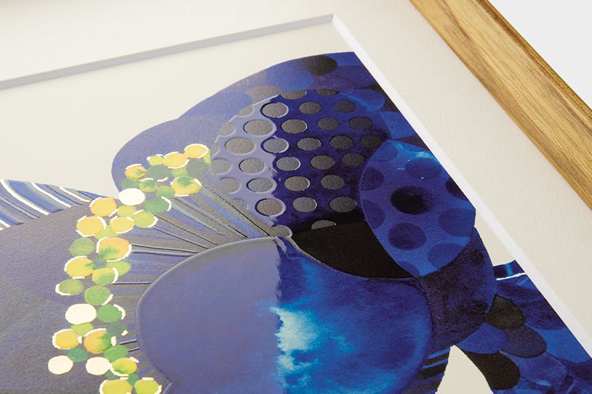 「Bird on blue flower」 A3 アートポスター（額装品）