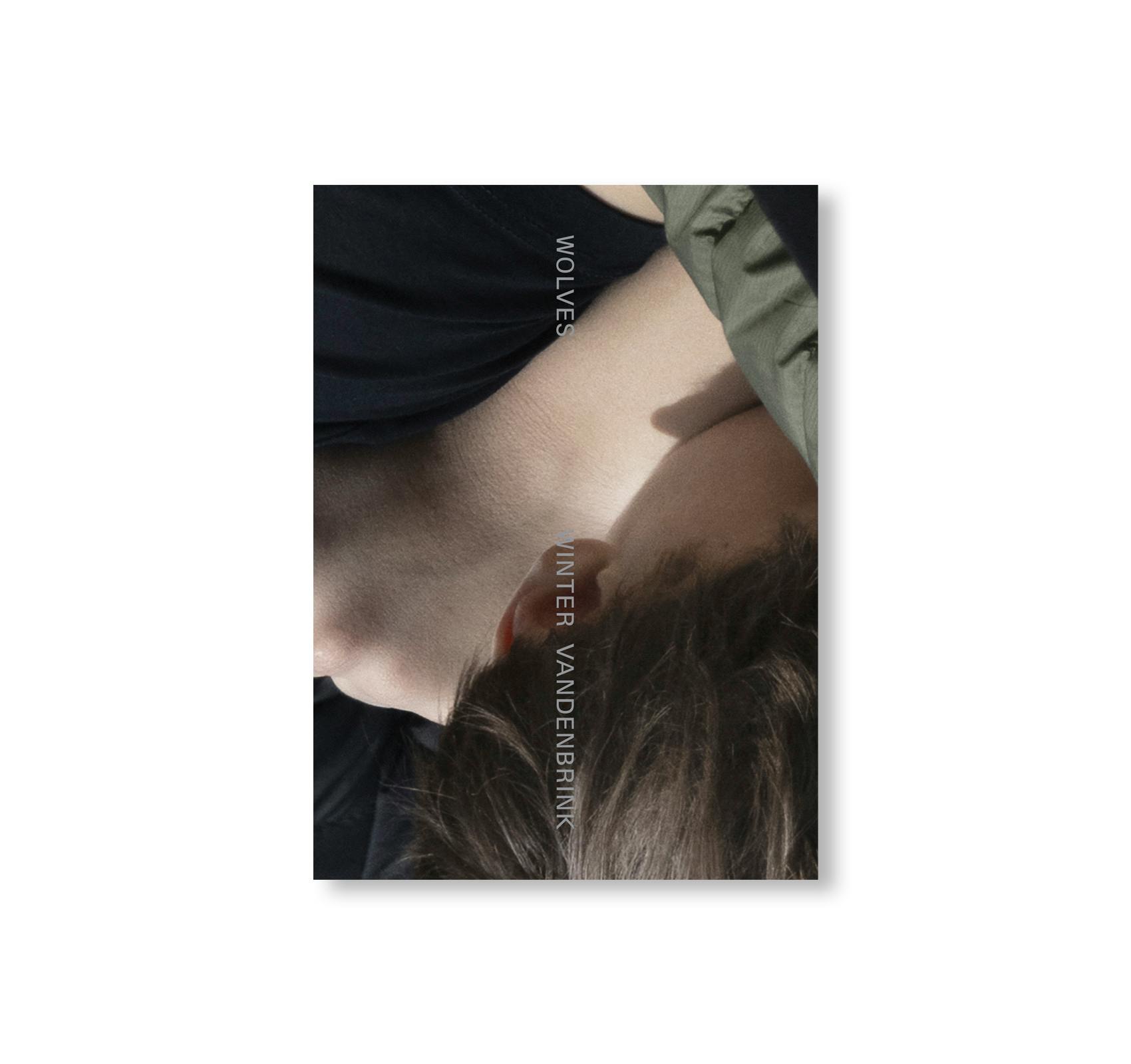 [予約受付中] WOLVES