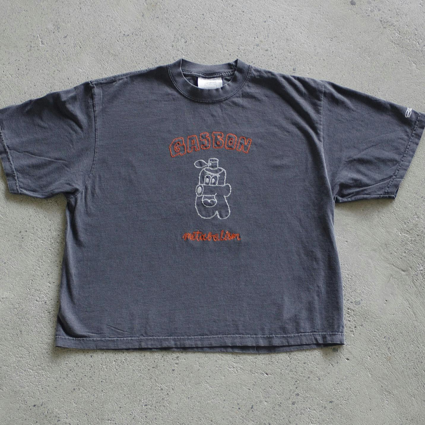GASBON × DIEGO ガスボーイ “still here” T-shirt 2026 シャドー　S size