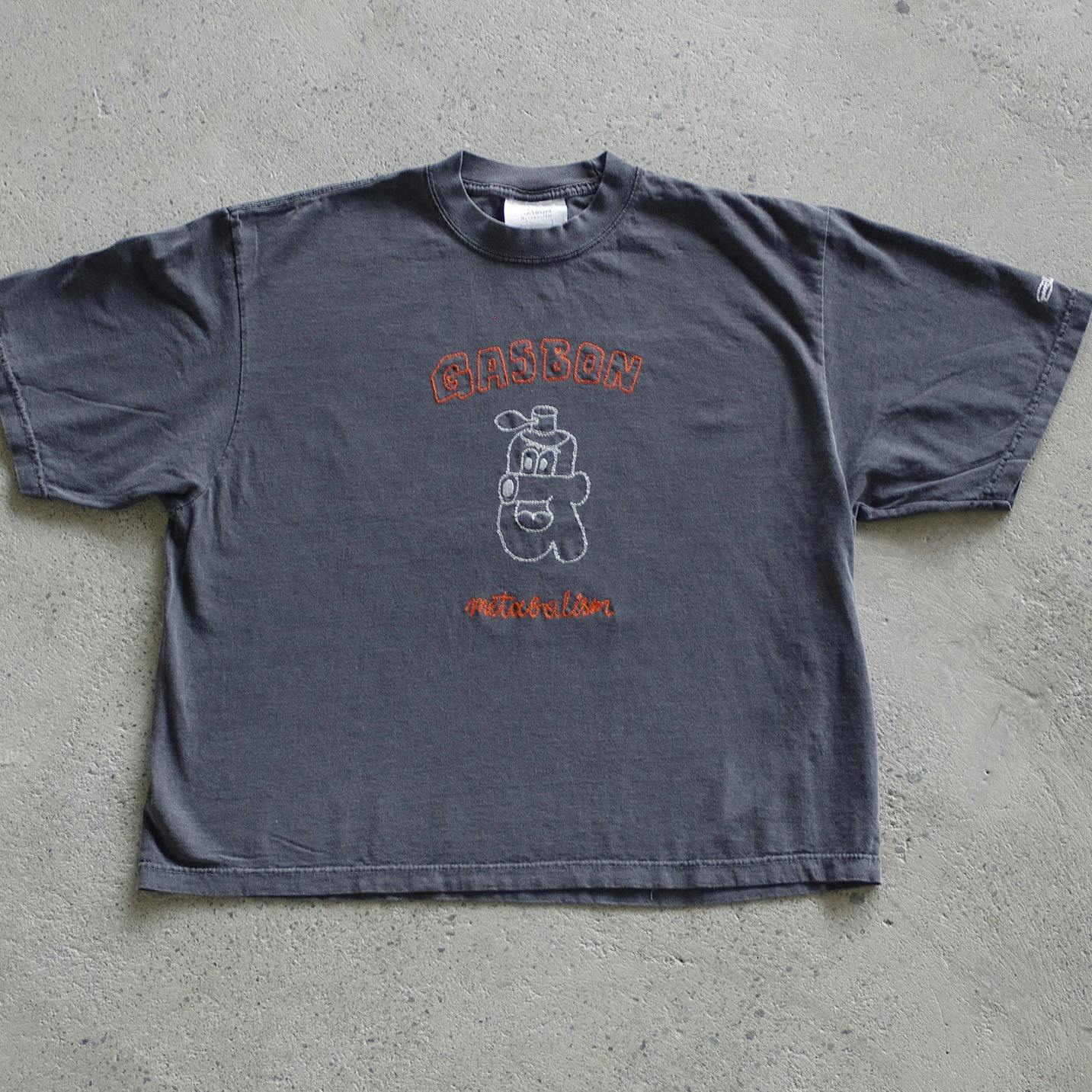 GASBON × DIEGO ガスボーイ “still here” T-shirt 2026 シャドー　Msize