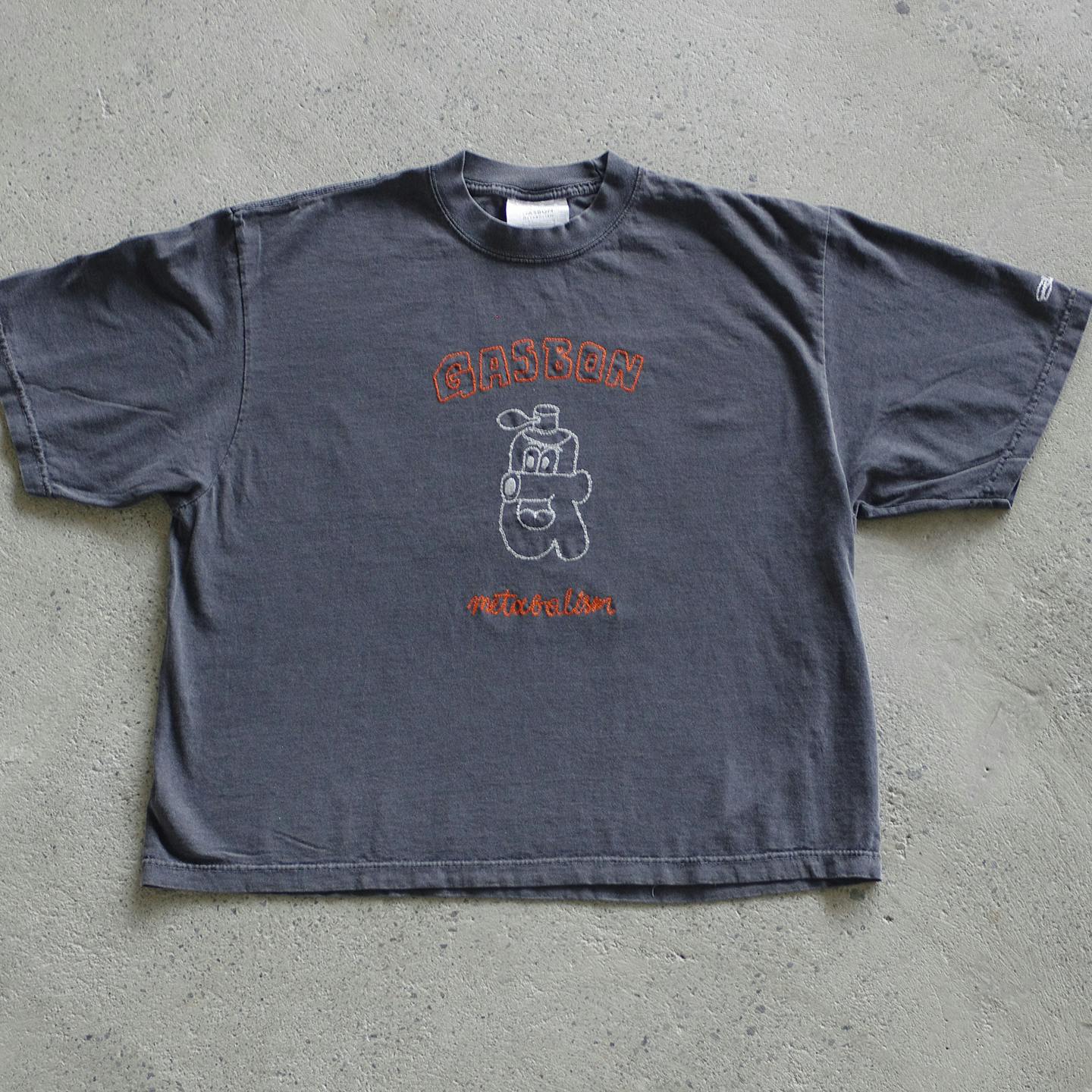 GASBON × DIEGO ガスボーイ “still here” T-shirt 2026 シャドー　Msize