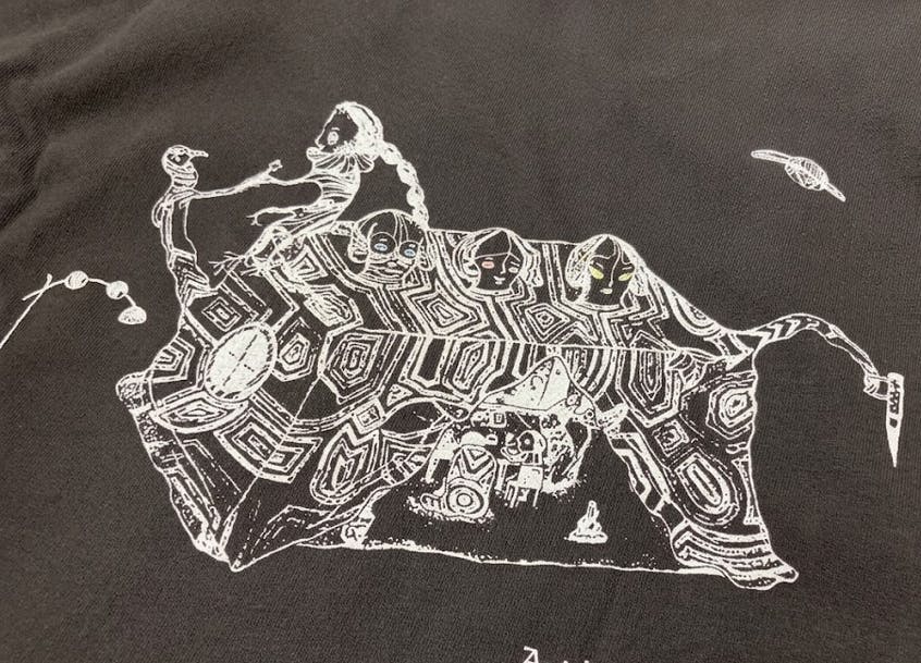 中原ちひろ「かいじゅうたちの楽園 Paradise of Kaiju」Ｔシャツ／ダダ（XL)