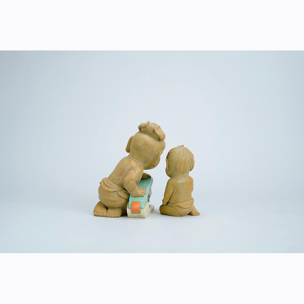 オフの日（ホッチキスを楽しむ仁王像と邪鬼）