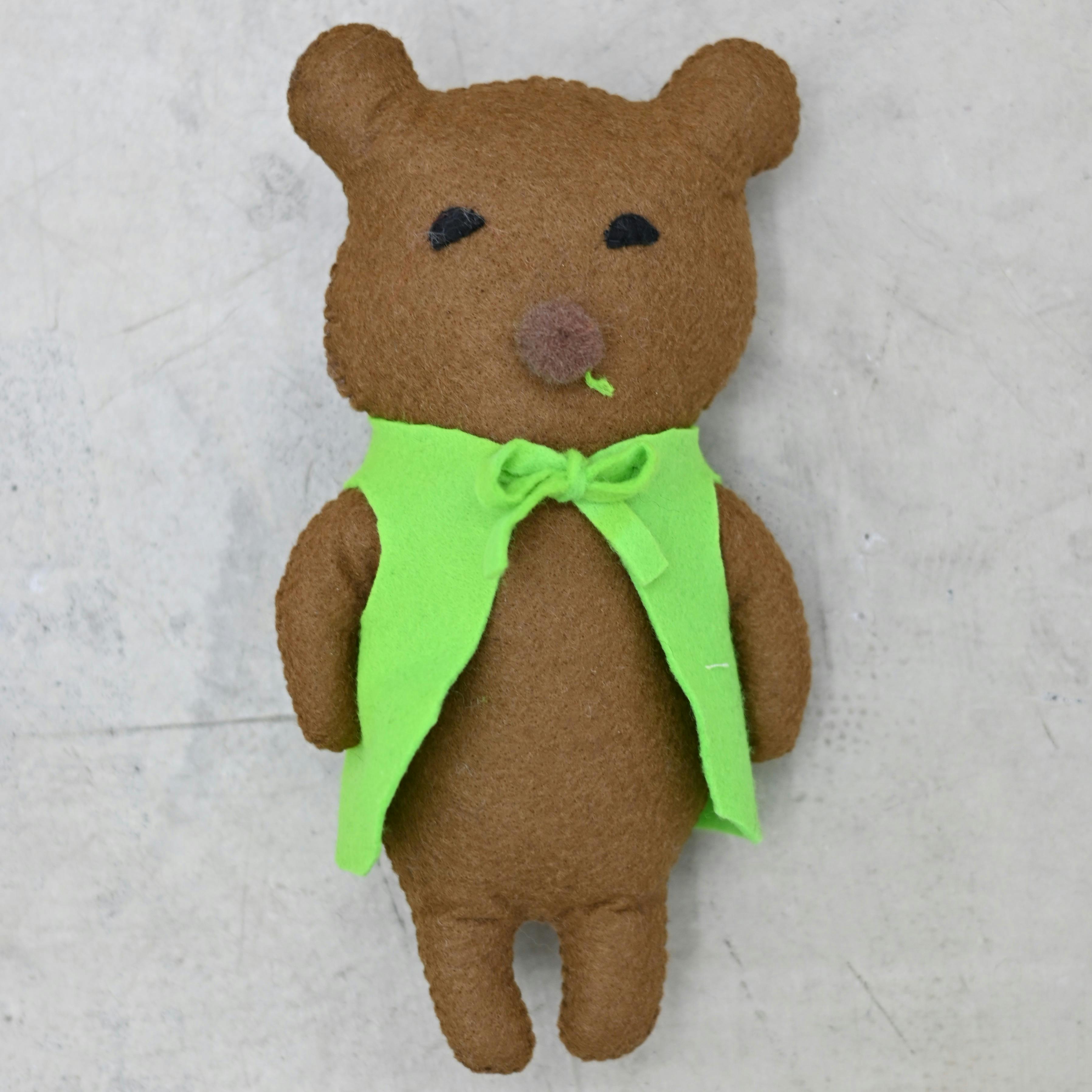 森のクマ大