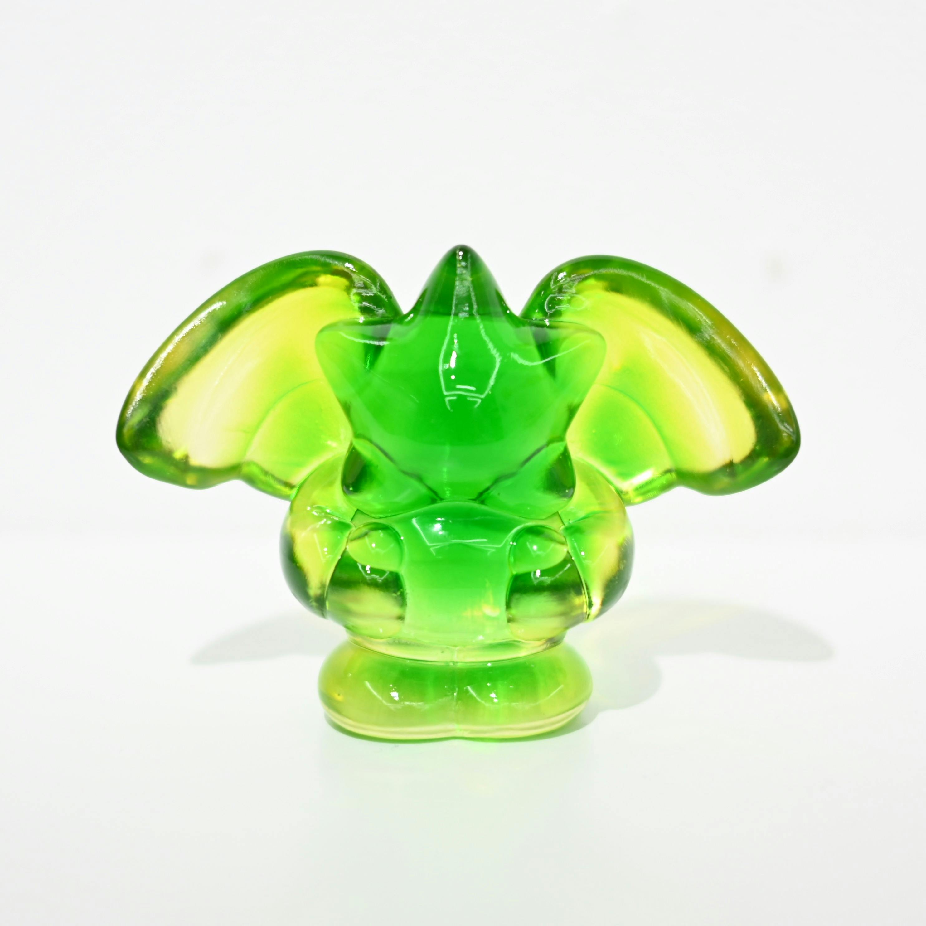 figure-hungry star angel