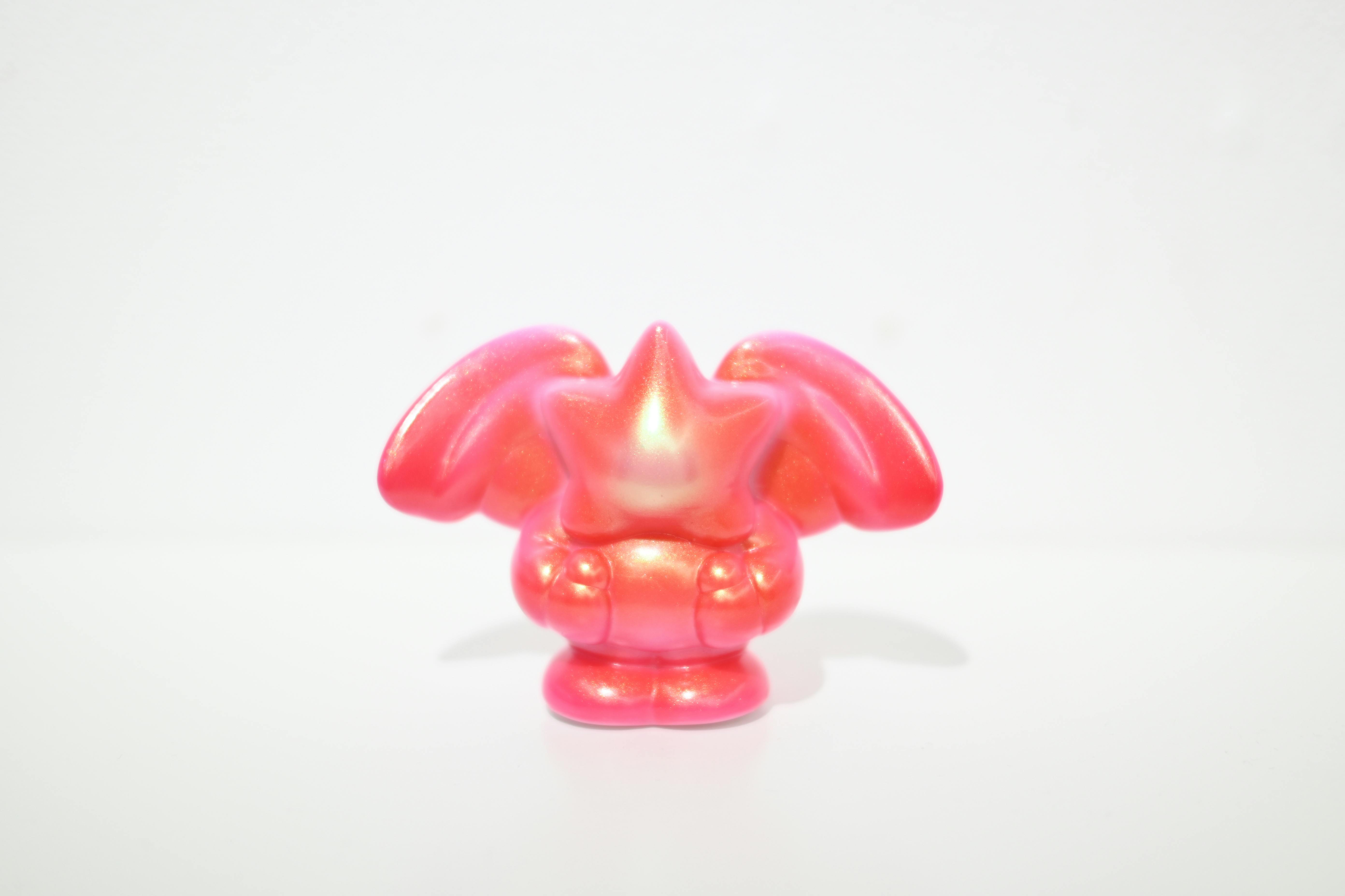figure-hungry star angel