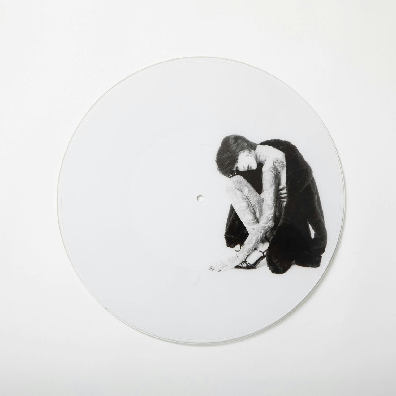UTS-004 — UNDER THE SURFACE x SAKURA