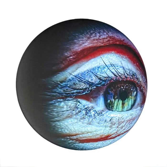 トニー・アウスラー：技術と霊知のはざま展　缶ミラー　C