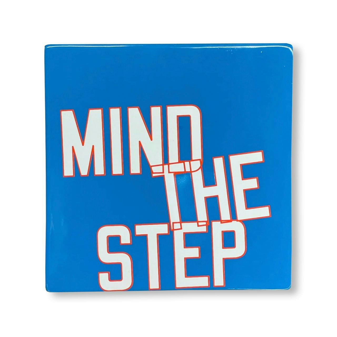 MIND THE STEP - GLAZED CERAMIC TILE